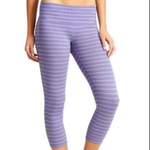 ATHLETA Stripes Chaturanga Capri Periwinkle size S